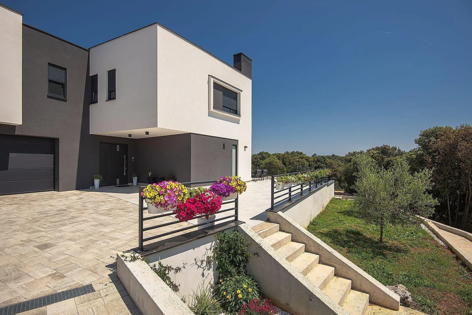 Modernes Apartment Mit Grosser Terrasse بيشكانا أوفالا كرواتيا